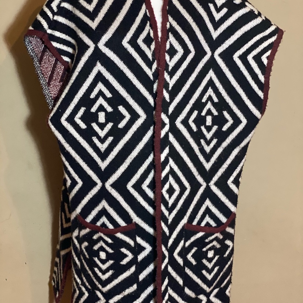 Vintage oversized sleeveless cardigan